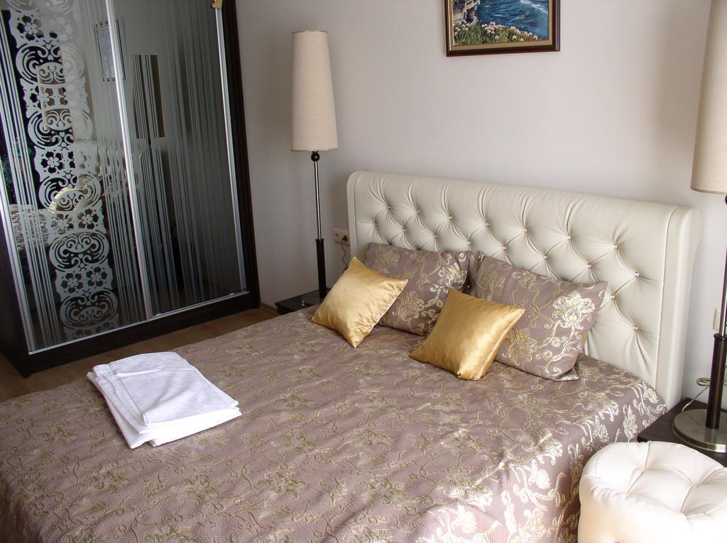 Lvv Palace Apartment Pantai Sunny Luaran gambar
